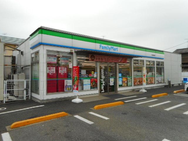 ファミリーマート：1100m