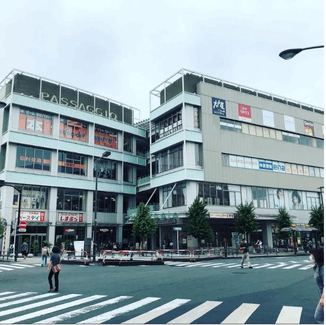 大戸屋ごはん処パサージオ西新井店：423m