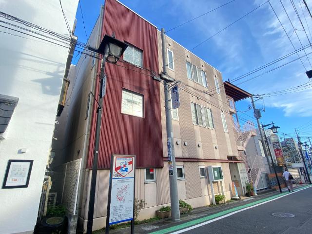 社会福祉法人母子育成会白楽あいいく保育園：340m