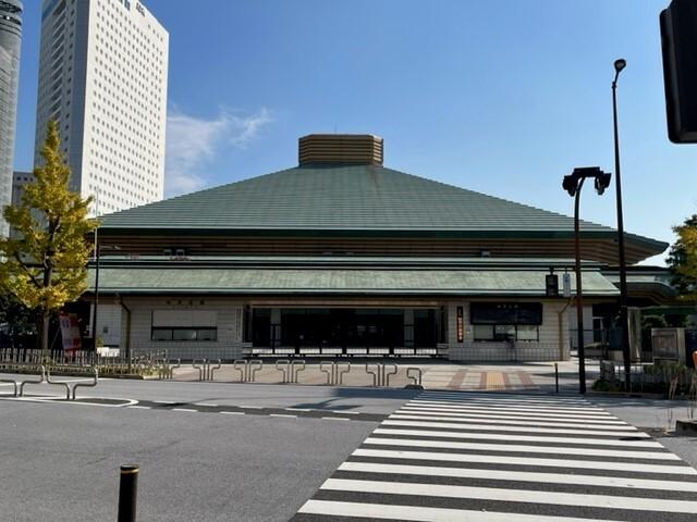 国技館：1100m