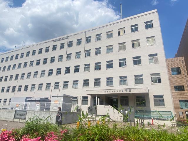 横浜市神奈川区役所：2190m