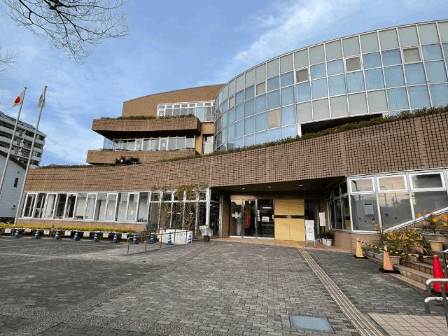 浦安市立図書館日の出分館：316m