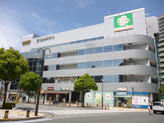ライフ篠崎店：655m