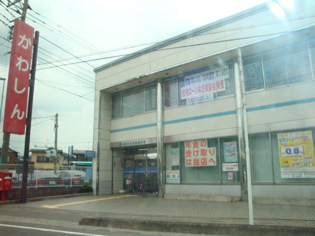 川口信用金庫岩槻支店：127m