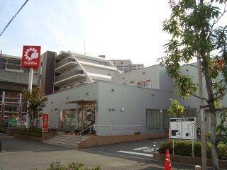 千葉銀行流山おおたかの森支店：1377m