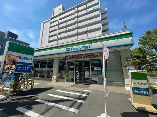 ファミリーマート江東福住一丁目店：169m