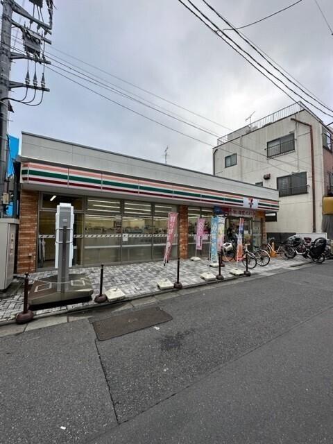 セブンイレブン上板橋駅前店：74m