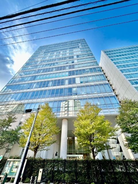 私立上野学園大学：1432m