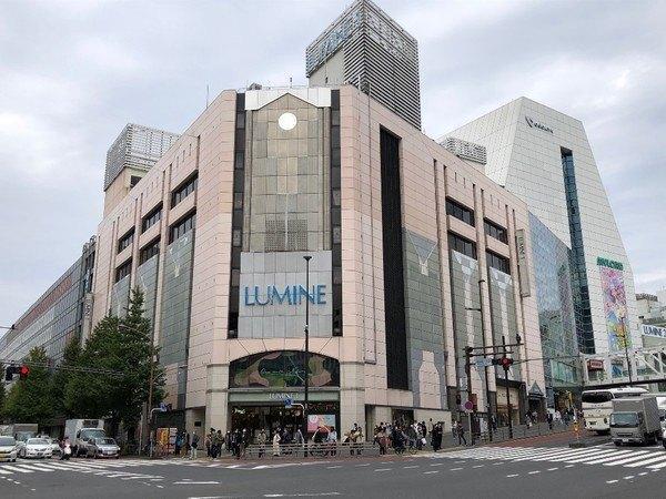 ルミネ新宿店ルミネ1：2562m