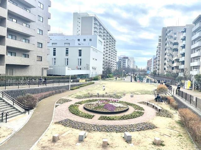 大横川親水公園：164m