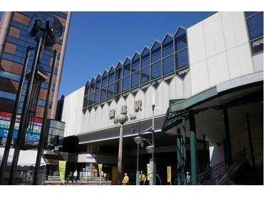 練馬駅：400m
