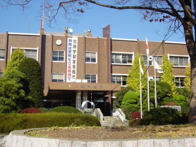 八潮市役所：2373m