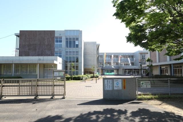 千葉市立おゆみ野南中学校：1691m