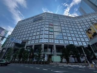 タイムズスクエア：2000m