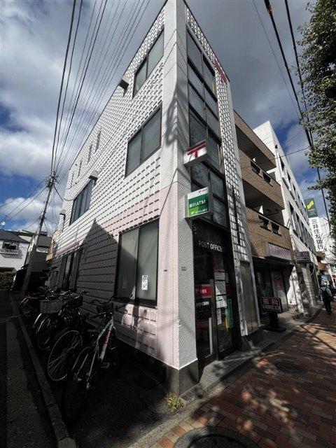世田谷若林三郵便局：370m