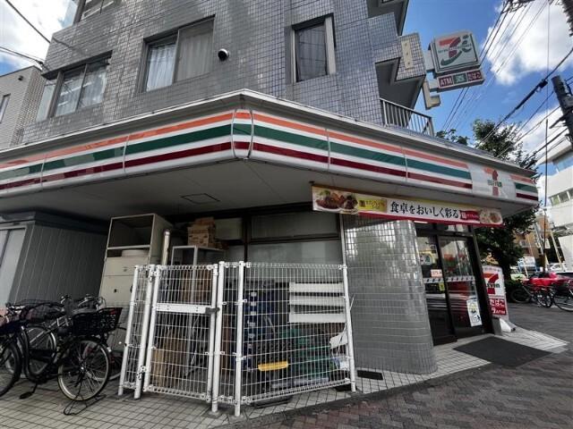 セブンイレブン世田谷上馬5丁目店：331m