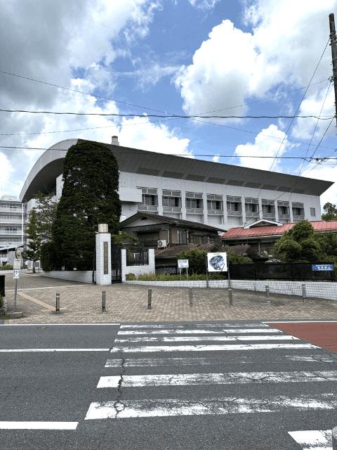 私立成田高校付属中学校：1145m