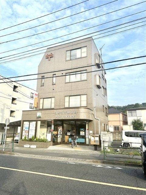 日野南平郵便局：144m