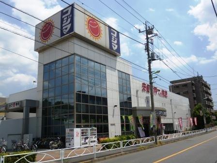 コジマ×ビックカメラ用賀店：1372m