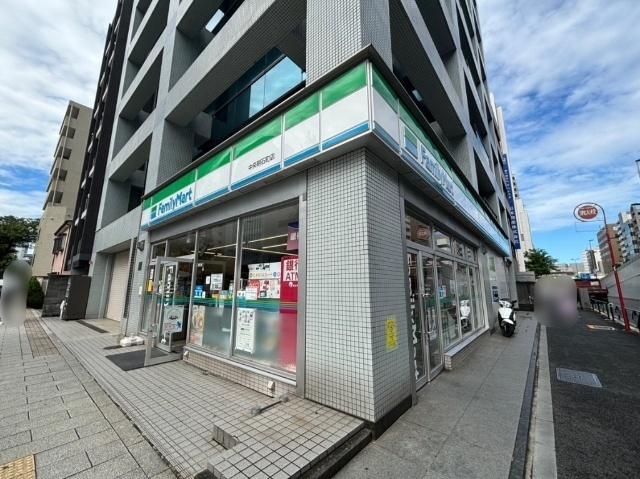 ファミリーマート中央明石町店：191m