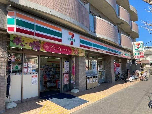 セブンイレブン葛西三角通り店：205m