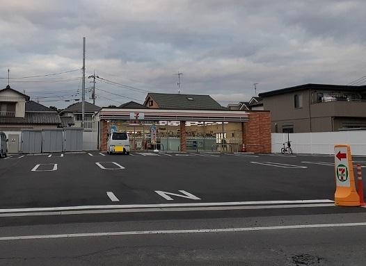 セブン　さいたま南中野北店：450m