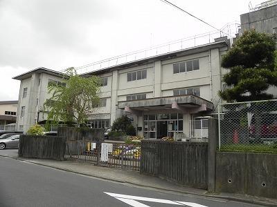 柏市立松葉第二小学校：230m