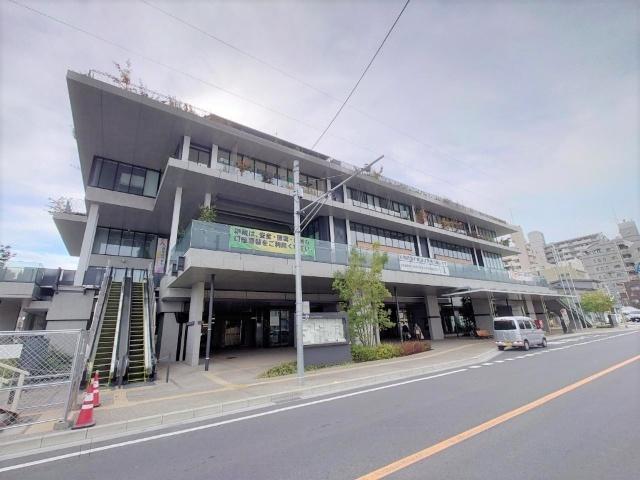 川口市役所：1933m