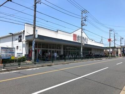 西友足立島根店：430m