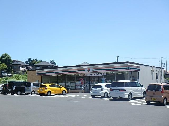 セブンイレブン成田飯田町西店：878m