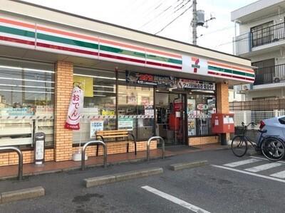 セブンイレブンきよしケ丘店：216m