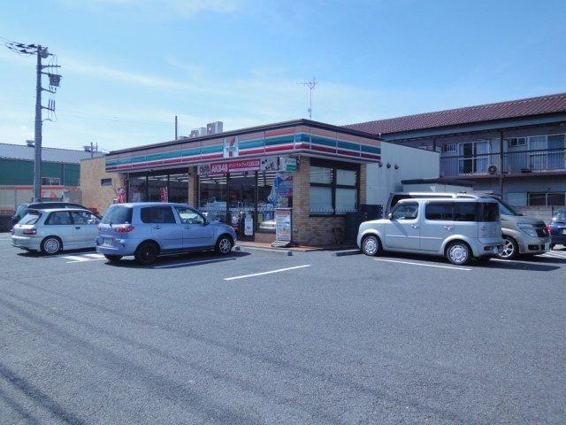 セブンイレブン三郷戸ケ崎店：884m