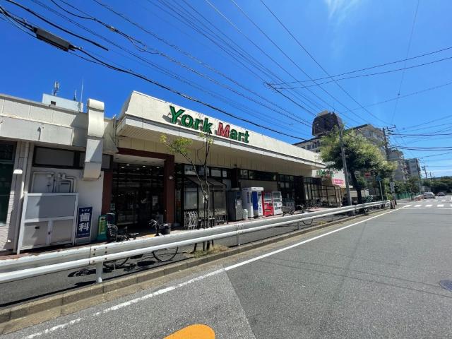 ヨークマート谷津店：1091m