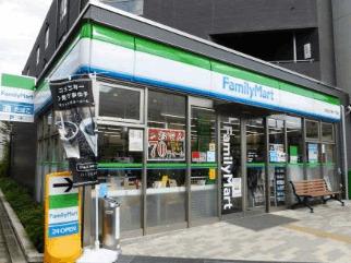 ファミリーマート世田谷下馬一丁目店：149m