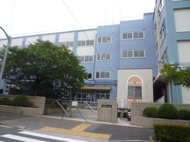 江戸川区立瑞江中学校：185m