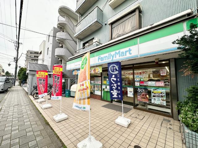 ファミリーマート国立西二丁目店：441m