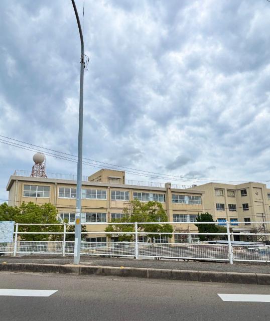 高松市立林小学校：1826m