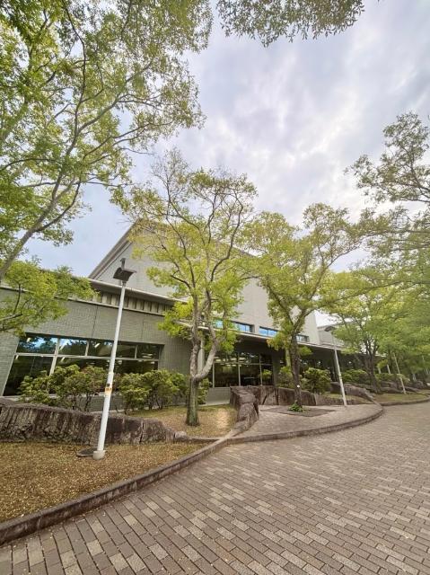 香川県立図書館：2822m