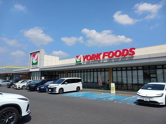 ヨークフーズ柏の葉公園店：759m