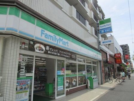 ファミリーマート中葛西清砂大橋通り店：198m