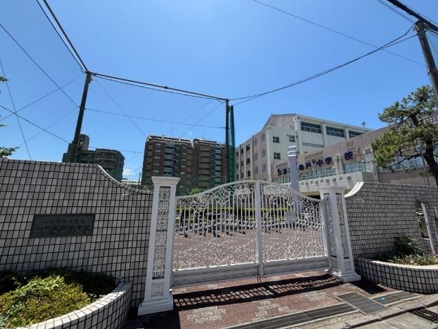江東区立第三亀戸中学校：850m