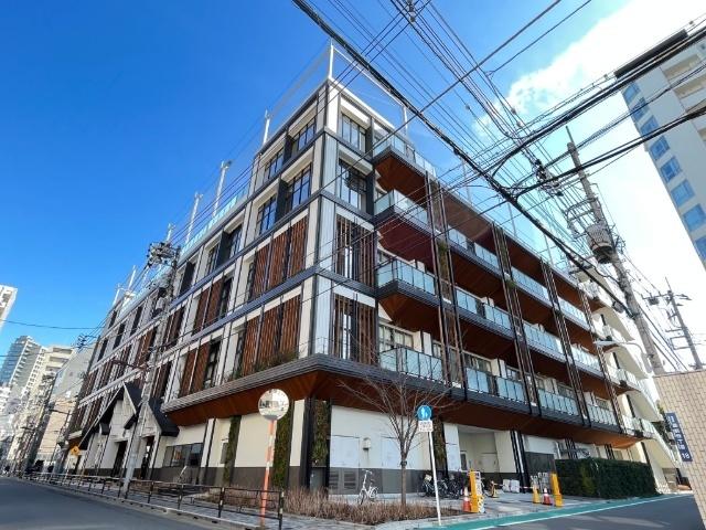 台東区立蔵前小学校：449m