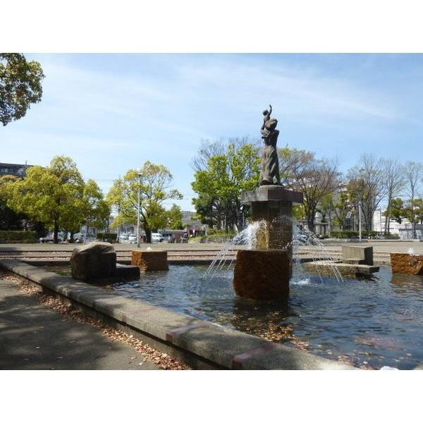 川崎市中原平和公園：801m