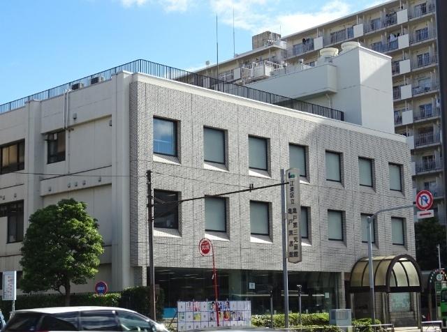 江東区立亀戸図書館：713m