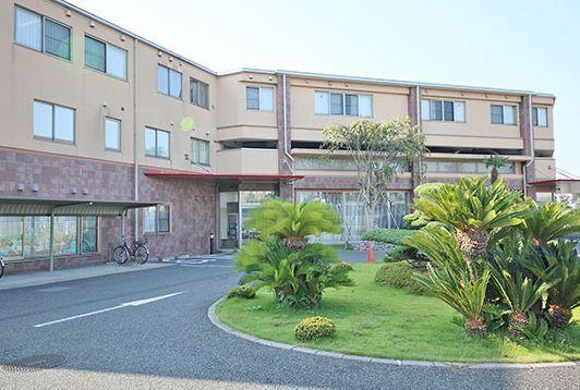 五香病院：750m