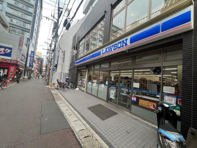 ローソン浦安駅南口店：79m