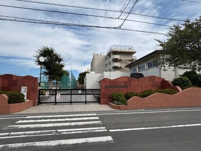 さいたま市立内谷中学校：1119m