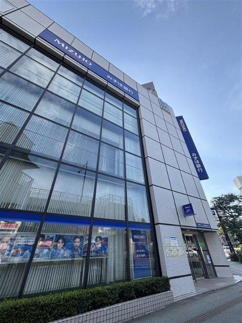 みずほ銀行亀戸支店：400m