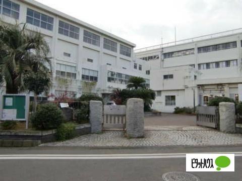 横浜市立高田東小学校：400m