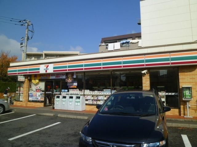 セブンイレブン成田囲護台南店：284m